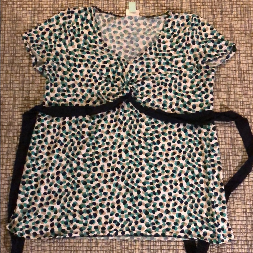 Maternity 4 Top Bundle 💗 - Picture 4 of 4